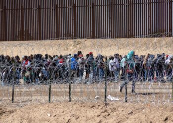 Bannon On U.S. Border Crisis: 