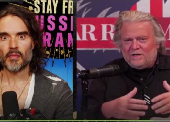 Unveiling the Essence of Populism: A Riveting Dialogue between Steve Bannon and Russell Brand
