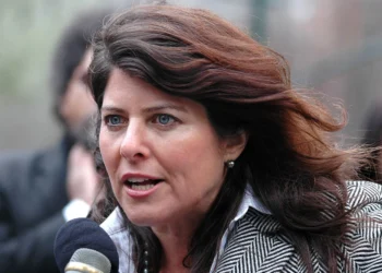 Naomi Wolf’s Ongoing Battle Over Censorship in Defense of Civil Liberties