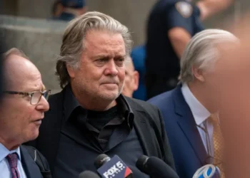 Political Prisoner Controversy: Gaetz’s Push for Bannon Prison Visit Sparks Federal Debate and Call to Action
