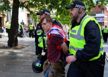 Working Class Britons Reach Boiling Point Over Two-Tiered Society: The Good People’s Tolerance Snaps