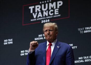 Urgent Economic Choices Facing America: Scott Bessent’s Stark and Brave Warning About Our Destruction