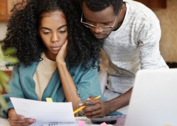 Note to Voters, ‘Red Tuesday Looms’ Still: Steve Bannon’s Painful Warning of Economic Destruction Under Democrats