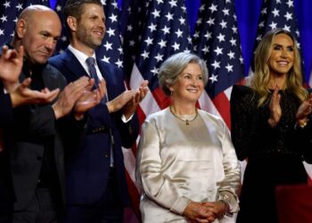 Bannon Reacts to Susie Wiles Tap and Sets Expectations for Trump’s Team: 