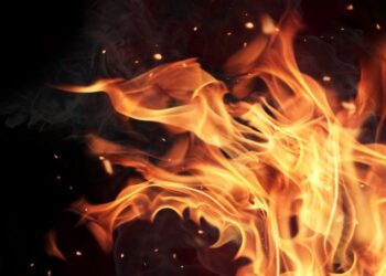 A Biblical Collapse of Government Unfolds, Bannon Denounces Leftist Systems Amid California Wildfires