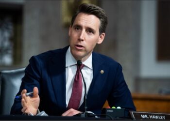 Auto-Pen Scandal, Secret Failures, and Ukraine: Hawley Calls Out Deep State Cover-Up