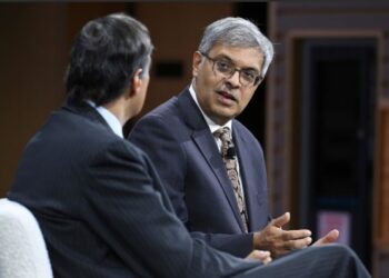 HHS Cuts Billions from mRNA Vaccine Contracts: NIH Director Bhattacharya Explains What’s Next
