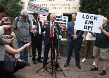 Peter Navarro’s Prison Bombshell: Exposing the Deep State’s Vendetta – Read It or Regret It