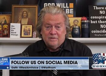 Steve Bannon warns about a coming debt emergency caused by failed Treasury auctions and rising inflation.