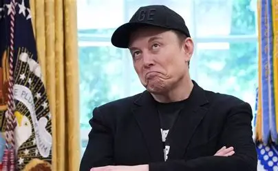 Steve Bannon speaking on WarRoom about AI, capitalism, and the rise of corporatism in America.