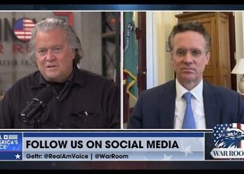 Steve Bannon discusses Trump economic growth, rising productivity, and trade deficit cuts on WarRoom